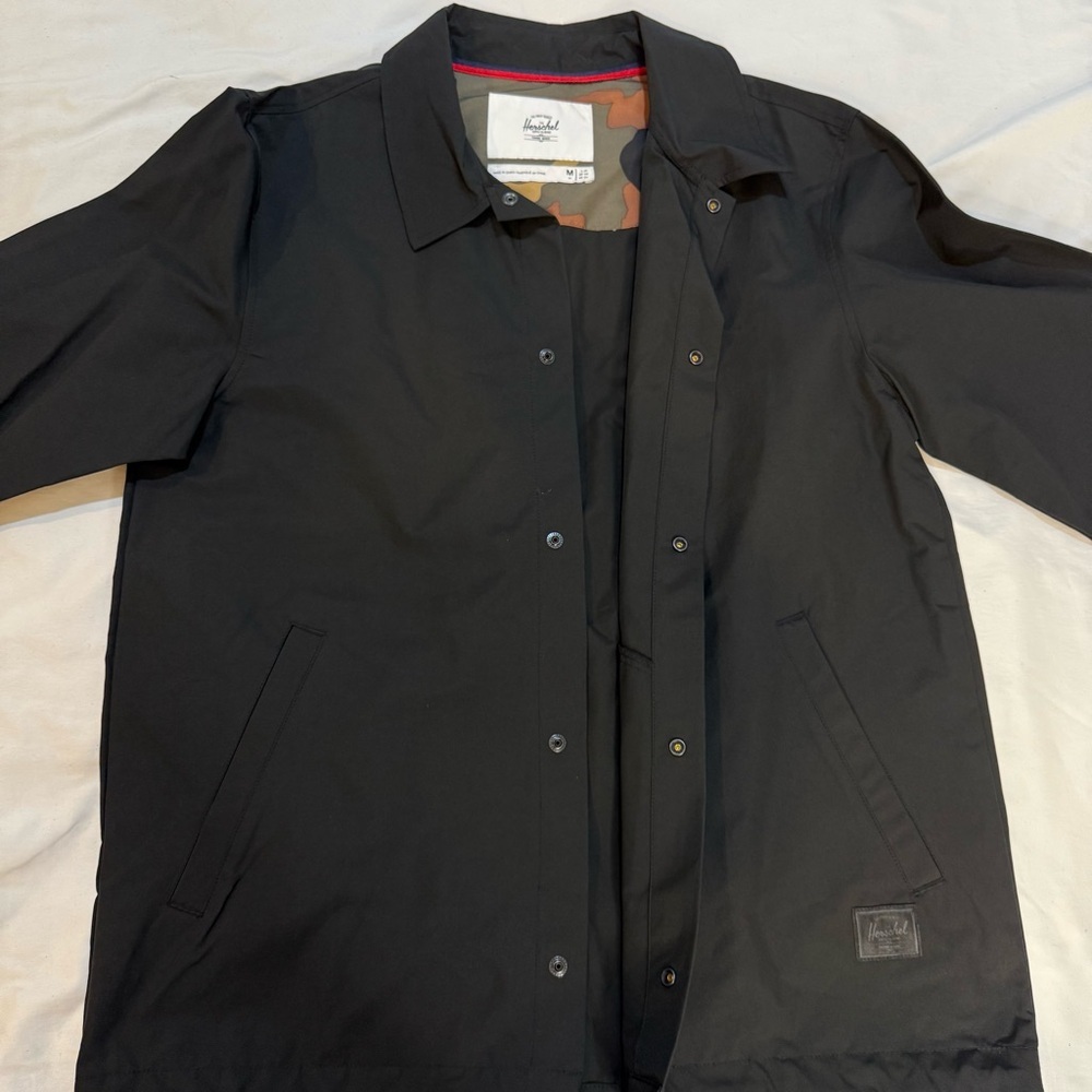 Men’s Herschel Coach Jacket - Picture 6 of 11